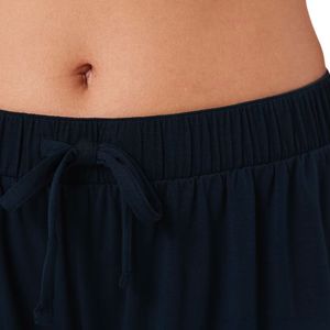 Short de sport respirant à séchage rapide pour femmes en gros Nouveau design décontracté et décontracté ample avec logo à motif chaud à la taille - Product Image 4