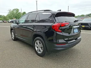 2020 GMC Terrain SLE - Product Image 4