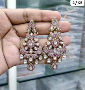 ต่างหู jumkhas แบบดั้งเดิมอินเดียและ kundan ชุบทองกับต่างหูมุกสำหรับผู้หญิงและเด็กผู้หญิง - Product Image 4