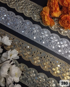 Cordones bordados de lujo hechos a medida Telas básicas de calidad superior Cadena de diamantes de imitación cuidadosamente elaborada para vestidos de novia Lehengas - Product Image 1