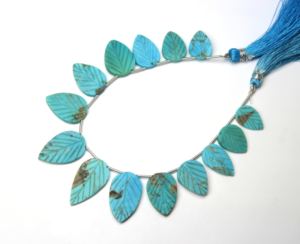 Cuentas de Turquesa Natural de Arizona Talladas en Forma de Hoja de Pera de 6.5 Pulgadas para la Fabricación de Joyas - Product Image 3
