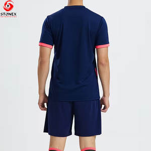 Uniformes de Fútbol Profesionales de Alta Calidad, Transpirables, 100% Poliéster, Secado Rápido, Ligeros, Diseña Tus Propios Uniformes - Product Image 5