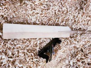 Hard Knock Kashmiri Willow Hardball Bat Professional Cricket Hard Ball Bat English Willow Meilleurs matériaux Équipement de sport - Product Image 3