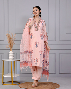 Ensemble de costume en coton Neel Tara avec dupatta Kota Doriya - Product Image 3