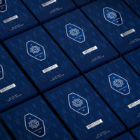 Kemasan botol parfum Logo kustom 100ml botol parfum kaca kosong dengan kotak