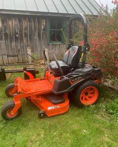 Kubota Z242 Cortacésped Industrial/DIY Grado 4 tiempos y 2 tiempos inalámbrico con mango plegable - Product Image 2