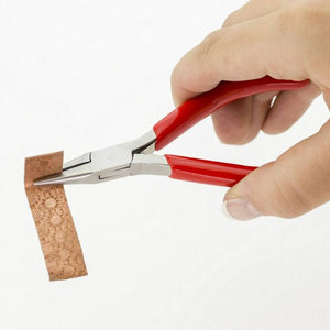 Vente en gros de pinces professionnelles pour la fabrication de bijoux Outils en acier inoxydable Pince à nez rond de haute qualité pour bijoux - Product Image 3