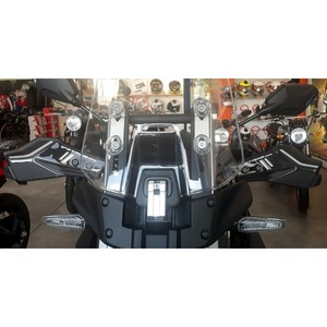 Set di Adesivi 3D Personalizzati per Moto Suzuki V-STROM 1050 - Finitura Argento - Product Image 6