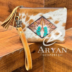 Nouveaux vrais cheveux sur le portefeuille de bracelet en cuir à cacher et usiné pochette de maquillage en cuir véritable occidental gland en peau de vache portefeuille pour femmes personnalisé - Product Image 1