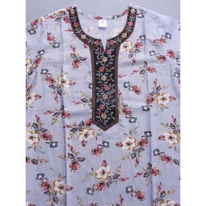 Conjunto de Bata de Noche Estampada de Estilo Alpino con Bolsillo Lateral y Bordado en el Escote, Tejido Suave, para Novias, ODM Personalizable, con Cordón Ajustable, 3 Piezas - Product Image 6