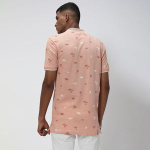 Polo de piqué de algodón elástico marrón claro de estilo informal con logotipo bordado personalizado, ajuste Regular con costilla de tapeta de botón oculta - Product Image 6