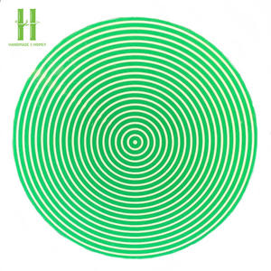 แผ่นรองจานทรงกลมแบบเคลือบเงา ขอบหยัก ผลิตจากโรงงานในเวียดนาม ราคาดี ขายดี - Product Image 4