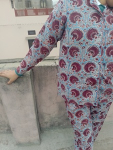 100% coton indien bloc imprimé PJ ensemble pour femmes doux vêtements de nuit pyjama et chemise pour l'été ou l'hiver pour les demoiselles d'honneur - Product Image 2