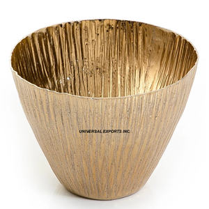 Juego de Tres Tazones para Chocolate de Alta Calidad, Hechos a Mano, Diseño de Diseñador, Tazón para Dulces, Bañado en Oro, Decorativo para Mesa - Product Image 3