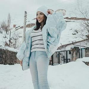 หมวกบีนนี่ผู้ใหญ่แบบยูนิเซ็กซ์ ดีไซน์ใหม่ปี 2025 ผลิตจากผ้าขนสัตว์/ผ้าฝ้าย ระบายอากาศได้ดี กันน้ำ ลายแจ็คการ์ด รับผลิตแบบ OEM ขายส่ง ผลิตตามสั่ง คุณภาพสูง - Product Image 5