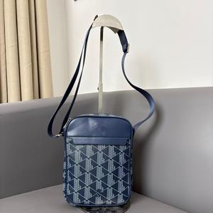 Borsa Sportiva Casual da <span class=keywords><strong>Uomo</strong></span> a Tracolla con Motivo a Quadri, Marca Trendy di Alto Valore, Materiale PU di Alta Qualità per l'Esportazione - Product Image 3