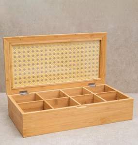 Boîte Masala élégante en bois de Sesham pour la cuisine avec plusieurs sections et finition artisanale artistique - Product Image 3