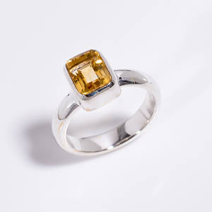 Anillo de Plata de Ley 925 con piedras preciosas de corte esmeralda citrino natural, joyería de piedras preciosas de plata de proveedor, joyería hecha a mano de Exportador - Product Image 5