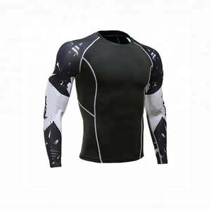 Équipement de sport de qualité supérieure unisexe Rash Guard respirant et personnalisé pour BJJ et MMA - Product Image 4