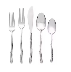 Ensemble de couverts en métal plaqué argent de haute qualité avec poignée carrée pour la maison et les hôtels ensembles de couverts de vaisselle de table - Product Image 6