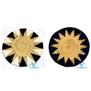 Assiette murale en paille de jacinthe d'eau Art déco Vietrustic pour le salon et la décoration d'anniversaire - Product Image 4