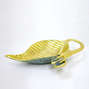 Cuenco de Aluminio Fundido con Diseño de Lirio de Agua, Bañado en Oro, Moderno, Producto de Gran Venta, Platos y Cuencos Clásicos para Horno - Product Image 1