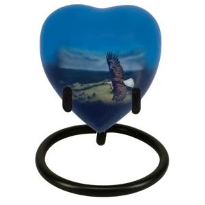 Urnes de crémation de coeur en laiton de haute qualité Urnes de coeur de Meta de conception personnalisée avec des prix raisonnables - Product Image 6