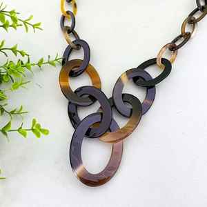 Collar circular de cuerno de búfalo, belleza de la naturaleza con nuestro impresionante collar circular de cuerno de búfalo - Product Image 2