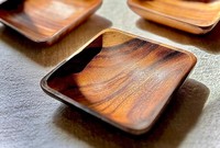 Bol en bois d'acacia artisanal petit bol carré pour collations, bijoux ou décoration intérieure
