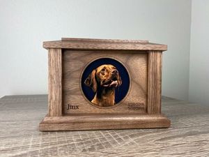 Urna Ecológica de Madera para Cremación de Mascotas |   Artesanía Hecha a Mano |   Suministro a Granel - Product Image 1