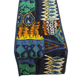 Camino de Mesa de Algodón Bordado Floral de Alta Calidad, Ecológico, Lavable, Decoración del Hogar, Personalizable, Regalo de Navidad - Product Image 1