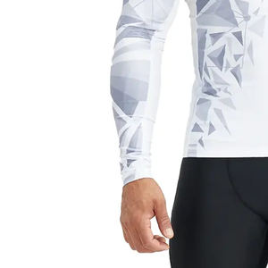 Camisetas Rash Guard Sublimadas Personalizadas en Oferta para Jiu Jitsu Kimono UPF50+ Transpirables Ecológicas de la Mejor Calidad - Product Image 6