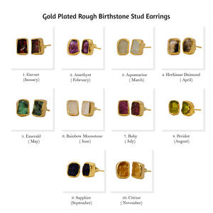 Boucles d'oreilles naturelles brutes Améthyste Pierre précieuse fabriquée à la main Pierre de naissance Collet Setting Push Back Tiny Natural Rough Gemstone Jewelry - Product Image 3