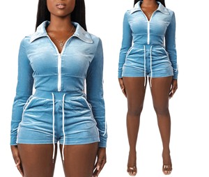 เสื้อวอร์มสองชิ้นสำหรับผู้หญิงชุดออกกำลังกายมีซิปเสื้อสเวตเตอร์กางเกงขาสั้นผ้ากำมะหยี่โลโก้ตามสั่ง2024 - Product Image 4