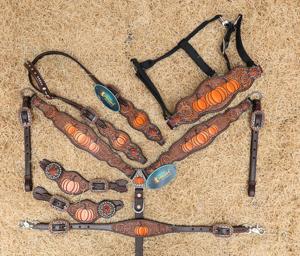 High Quality Handcrafted Western Beaded Leather Horse Tack Set Comfortable Durable Tooled Breast Collar Headstall Customizable - Product Image 1