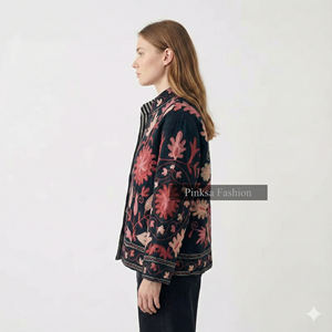 Manteau court ethnique vintage en velours noir, style bohème, brodé à la main, motif floral, écologique, luxe pour femmes, hiver - Product Image 4