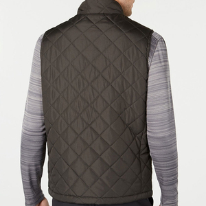 Chaleco ligero de invierno para hombre al por mayor, chaleco cálido de tendencia para hombre, chaleco acolchado hecho en Pakistán - Product Image 2