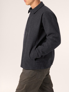 แจ็คเก็ตกันลมระบายอากาศมีสไตล์พรีเมี่ยมสำหรับผู้ชายเสื้อนอกที่ทนทานแจ็คเก็ตน้ำหนักเบากันน้ำพร้อมโลโก้ตามสั่ง - Product Image 4