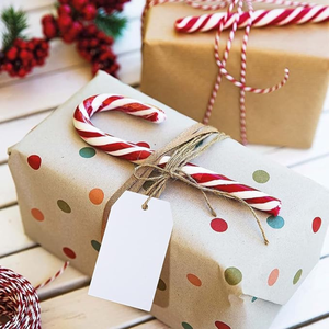 Etiqueta de Papel de Lujo con Diseño en Relieve Personalizado, Etiqueta Colgante para Prendas, Etiqueta Impresa, Tarjeta de Encabezado Aceptada para Uso en Ropa - Product Image 2