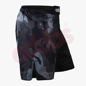 Pantalones cortos de MMA con logotipo personalizado, ropa de artes marciales de la mejor calidad diseñada específicamente para las necesidades de los clientes - Product Image 3