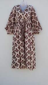 เดรสสั้นพิมพ์ลายดอกไม้สำหรับผู้หญิง, เดรสกระโปรงสั้นผ้าฝ้ายลายดอกไม้มีเอกลักษณ์ตรงเอวตามธรรมชาติ - Product Image 6