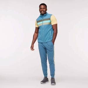 Gilet en polaire pour homme léger et durable, parfait pour le confort toute la journée et les activités sportives - Product Image 1