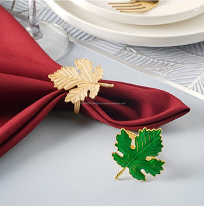 คุณภาพสูงหัตถกรรมโลหะMaple Leaf Designแหวนผ้าเช็ดปากที่กําหนดเองของขวัญหัวเข็มขัดผ้าเช็ดปาก - Product Image 4
