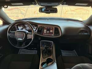 รถดอดจ์ ชาเลนเจอร์ เอสเอ็กซ์ที ขับเคลื่อนสี่ล้อ พวงมาลัยซ้าย ปี 2021 มาตรฐานไอเสียยูโร 4 วิ่ง 50,001-75,000 ไมล์ รับประกัน 3 เดือน 5 ที่นั่ง - Product Image 6