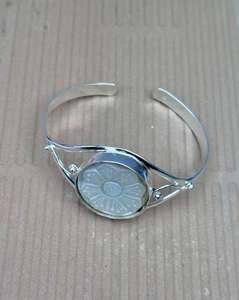 Pulsera hecha a mano de nácar de Plata de Ley 925, hermosa pulsera para mujer. - Product Image 2