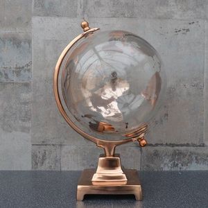 Globo de metal grabado con función giratoria y superficie detallada adecuada para exhibición educativa o decoración elegante - Product Image 2