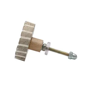 Bouton de meuble rond en bois avec centre en laiton et incrustation blanche, style scandinave, pour commode et armoire - Product Image 3