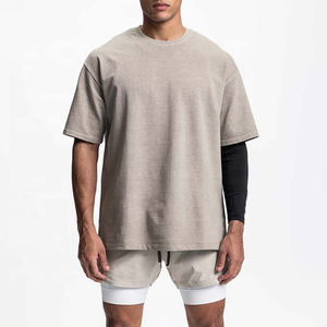 T-shirt en molleton français de gros de Outfitize International, poids lourd, design streetwear personnalisé - Product Image 6
