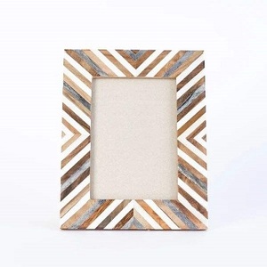 Cadre photo en bois MDF incrusté d'os carré moderne fait à la main écologique de haute qualité pour mariage et décoration de la maison - Product Image 4
