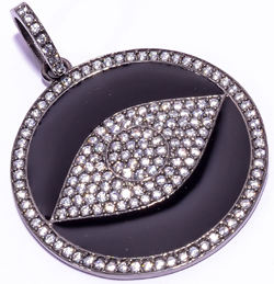Pendentif rond Evil Eyes avec pierres CZ et émail noir |   Charme de protection en finition argentée, bijoux de créateur - Product Image 4